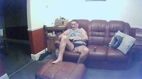 MAX online show from January 2025 09:19:02 PM