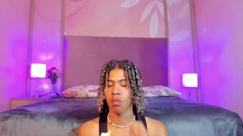 Snapshot of maxim_walker chatting on March 2025 06:37:01 AM maxim online show from March 2025 06:37:01 AM