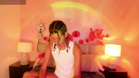 Snapshot of maxim_walker chatting on October 2025 03:14:01 AM maxim online show from October 2025 03:14:01 AM