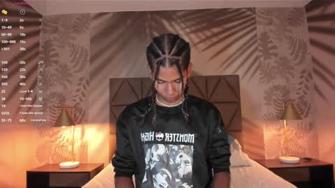 Snapshot of maxim_walker chatting on November 2025 03:06:02 AM maxim online show from November 2025 03:06:02 AM