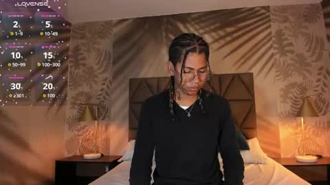 Snapshot of maxim_walker chatting on November 2025 04:00:01 AM maxim online show from November 2025 04:00:01 AM