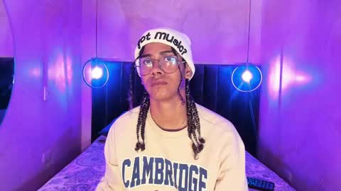 Snapshot of maxim_walker chatting on November 2025 02:55:02 AM maxim online show from November 2025 02:55:02 AM