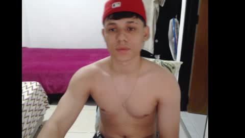 maximiliano_0423 online show from March 2026 02:03:01 AM