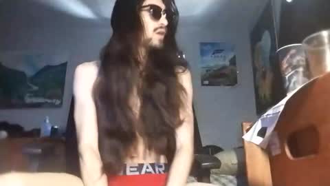 maximillianpayan95 online show from May 2026 09:20:01 PM