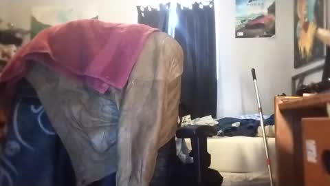 maximillianpayan95 online show from May 2026 08:37:01 PM