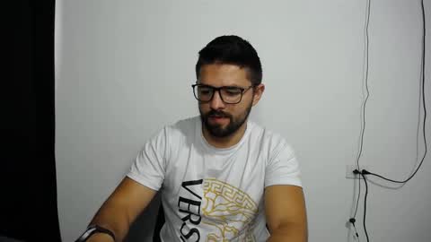 maximo_2000 online show from February 2025 09:55:01 PM