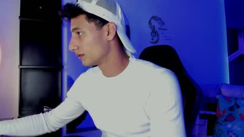 Snapshot of maximo_romano chatting on August 2026 07:16:01 PM Maximo online show from August 2026 07:16:01 PM
