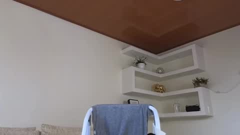 Snapshot of maximohoot chatting on February 2025 06:48:02 PM Sebastian online show from February 2025 06:48:02 PM