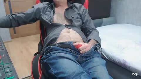 Snapshot of maximus3334 chatting on November 2025 02:28:01 PM maximus3334 online show from November 2025 02:28:01 PM