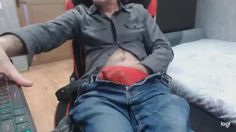 Snapshot of maximus3334 chatting on November 2025 11:22:01 AM maximus3334 online show from November 2025 11:22:01 AM