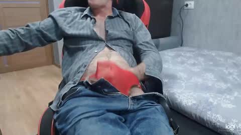 Snapshot of maximus3334 chatting on December 2025 11:29:01 AM maximus3334 online show from December 2025 11:29:01 AM