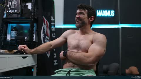 Maximus7871 online show from December 2024 12:02:02 AM