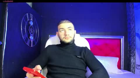 Snapshot of maximusdick1_ chatting on December 2024 12:27:02 PM Maximus online show from December 2024 12:27:02 PM