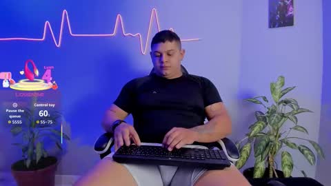 Maximus online show from November 2025 01:06:01 AM