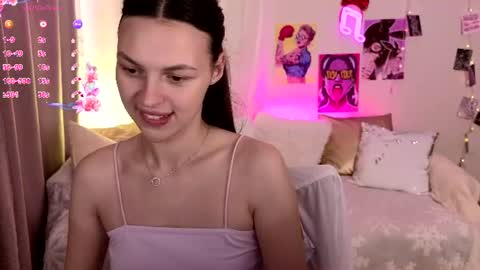 MaxinCarroll online show from July 2026 02:35:02 PM