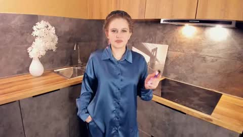 Lucy online show from February 2025 03:09:01 PM