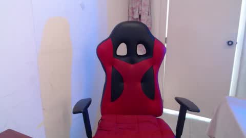 maxinesex_ online show from March 2026 01:49:02 PM