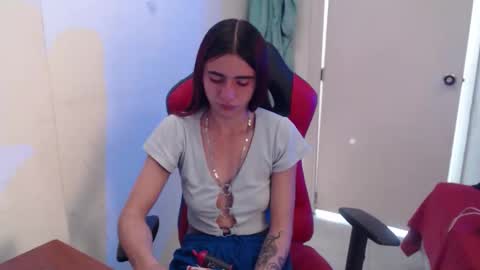 maxinesex_ online show from June 2026 01:57:02 PM