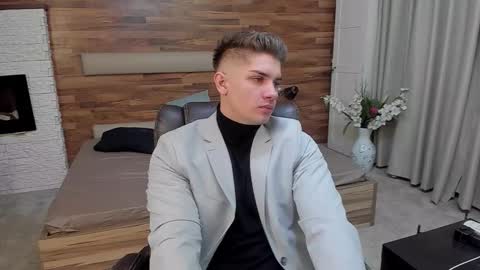 MaxKaiden online show from March 2026 06:07:02 AM