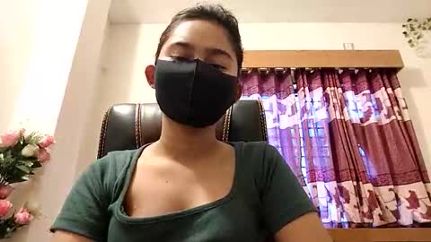 Snapshot of maxladycox chatting on December 2025 06:34:02 AM Dorea online show from December 2025 06:34:02 AM