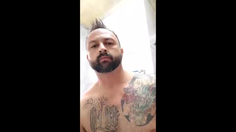 Snapshot of maxmassa chatting on May 2026 05:32:02 PM Max Massa online show from May 2026 05:32:02 PM