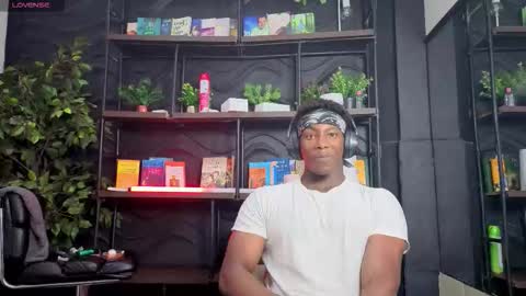 Maxmuscle10 online show from January 2026 06:17:01 AM