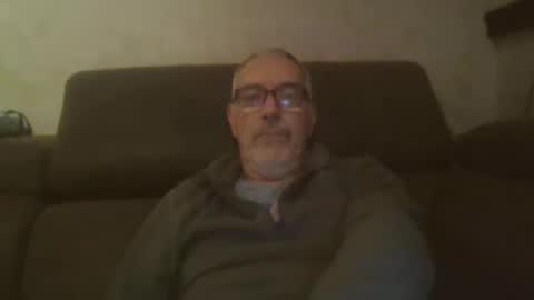 maxou569 online show from November 2025 06:37:02 AM
