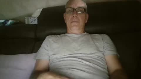 maxou569 online show from June 2026 04:55:01 PM