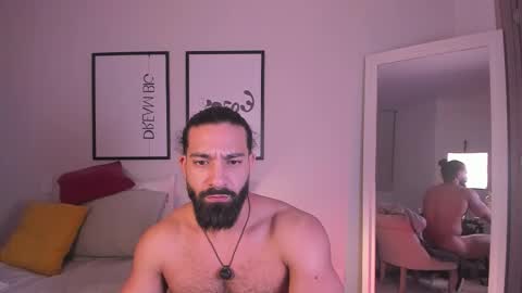 Max online show from January 2026 01:31:02 AM