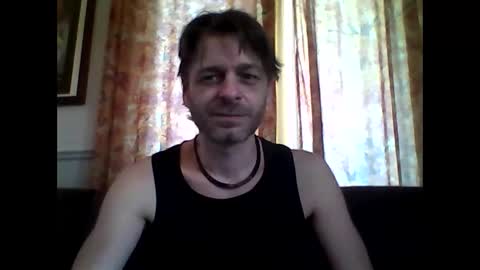 Snapshot of maxthewolf chatting on May 2026 10:28:02 PM MaxTheWolf online show from May 2026 10:28:02 PM