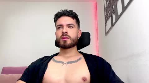 Maxi online show from January 2025 09:50:02 PM