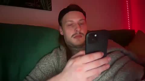 Snapshot of maxwatts95 chatting on February 2025 10:20:02 AM Max Watts online show from February 2025 10:20:02 AM