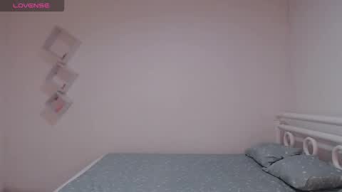 Max online show from December 2025 05:42:02 PM