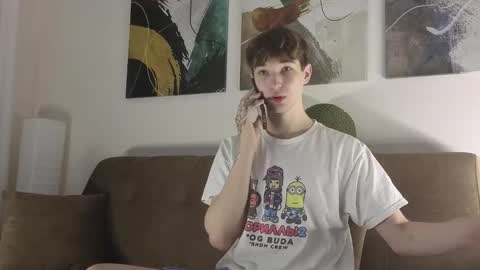 Snapshot of maxwellchik chatting on October 2025 05:06:02 PM maxwellchik online show from October 2025 05:06:02 PM