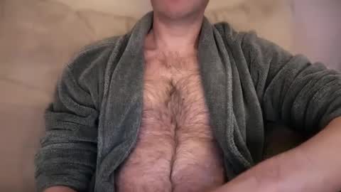 Snapshot of maxwellj1234 chatting on December 2024 07:15:02 AM maxwellj1234 online show from December 2024 07:15:02 AM