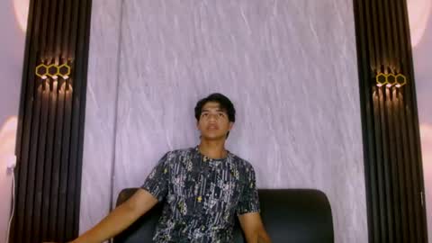 Max Wyatt online show from June 2026 04:36:02 AM