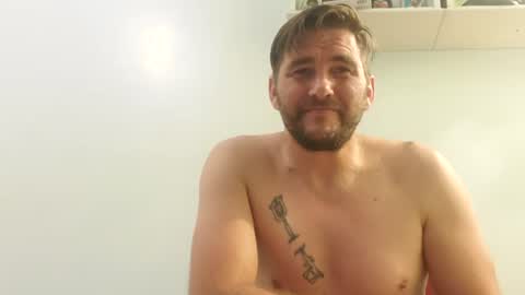 Max online show from October 2025 07:41:01 AM