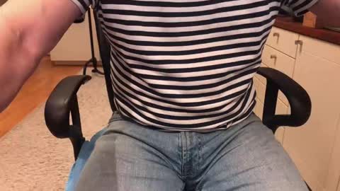 Max online show from December 2025 07:12:01 AM