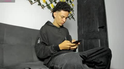 Max online show from April 2026 02:09:02 AM