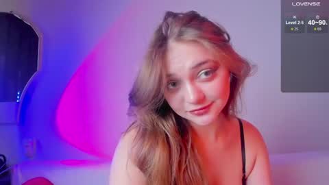 Snapshot of may_fl0wer chatting on June 2026 09:48:02 AM May Flower online show from June 2026 09:48:02 AM