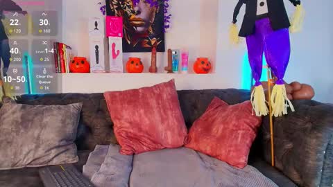 Snapshot of may_wood chatting on October 2025 11:43:02 AM may_wood online show from October 2025 11:43:02 AM