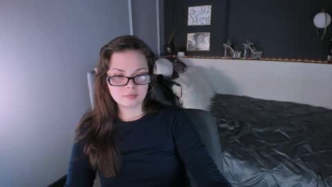 Maya online show from April 2026 02:15:02 PM