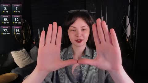 Snapshot of maya___muse chatting on April 2026 02:23:02 PM Maya online show from April 2026 02:23:02 PM