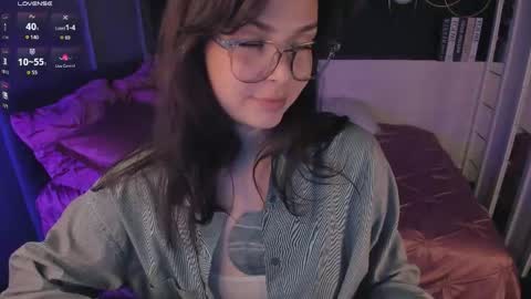 Snapshot of maya___muse chatting on May 2026 02:58:02 PM Maya online show from May 2026 02:58:02 PM