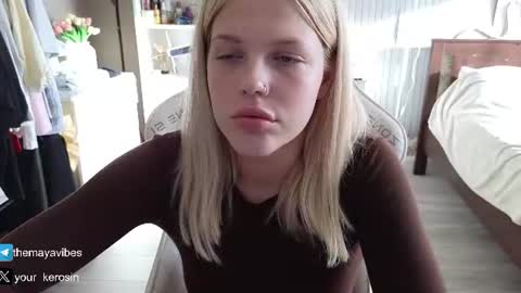 Snapshot of maya_blonde18 chatting on July 2026 03:32:01 AM Maya online show from July 2026 03:32:01 AM