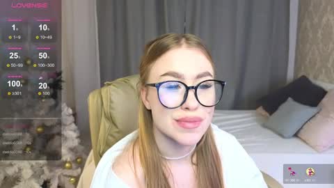 Maya online show from January 2025 11:02:02 PM