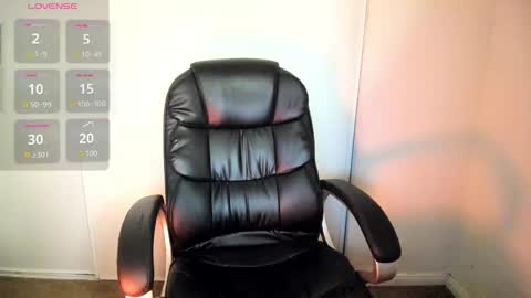 mayaamor online show from November 2025 01:00:02 PM