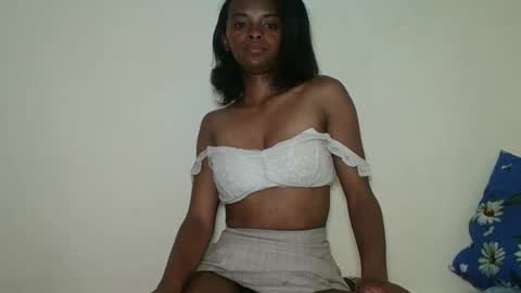 Snapshot of mayalabelle chatting on November 2025 04:05:01 PM mayalabelle online show from November 2025 04:05:01 PM