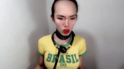 mayamint online show from November 2025 10:21:02 PM