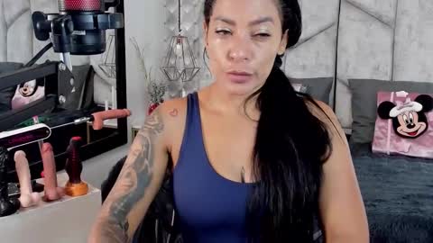 Nicolle Ruselle   Hello my lovely  schedule for great fun from  630 am and end 800 pm Colombian time I wait for you online show from November 2025 12:04:01 PM